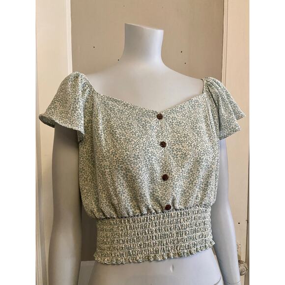 MONTEAU Los Angeles Light Blue Floral Crop Summer Top sz M - Picture 7 of 10